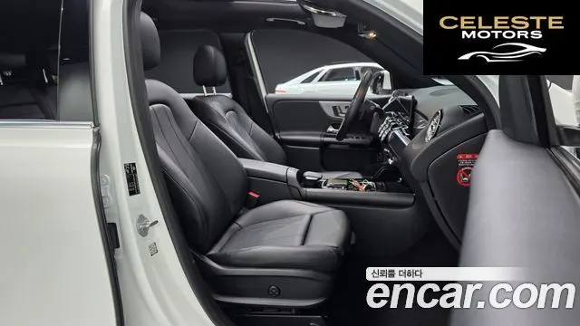 MERCEDES BENZ GLB-Classe X247 GLB200 d 2021 — photo 16 sur 30