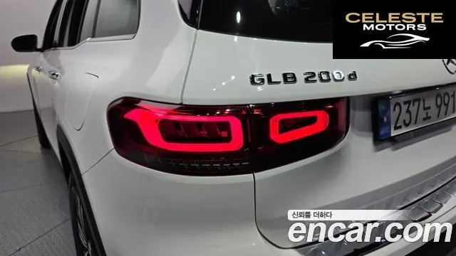 MERCEDES BENZ GLB-Classe X247 GLB200 d 2021 — photo 9 sur 30