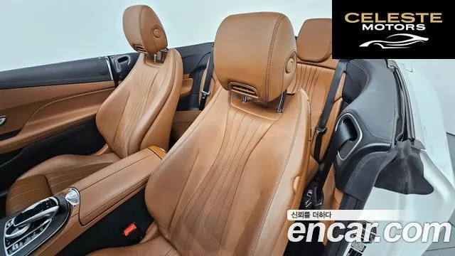 MERCEDES BENZ E-Classe W213 E220d Cabriolet 2018 — photo 16 sur 32
