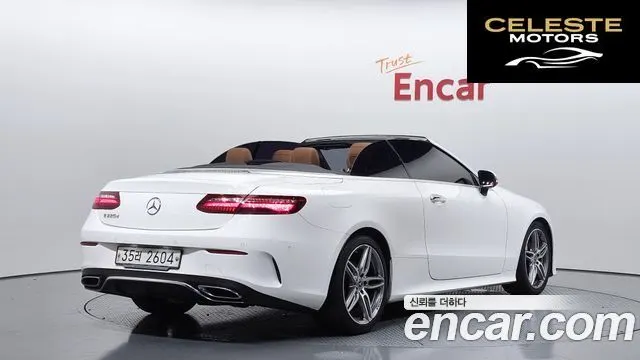 MERCEDES BENZ E-Classe W213 E220d Cabriolet 2018 — photo 2 sur 32