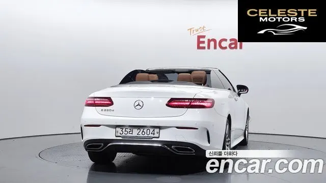 MERCEDES BENZ E-Classe W213 E220d Cabriolet 2018 — photo 4 sur 32