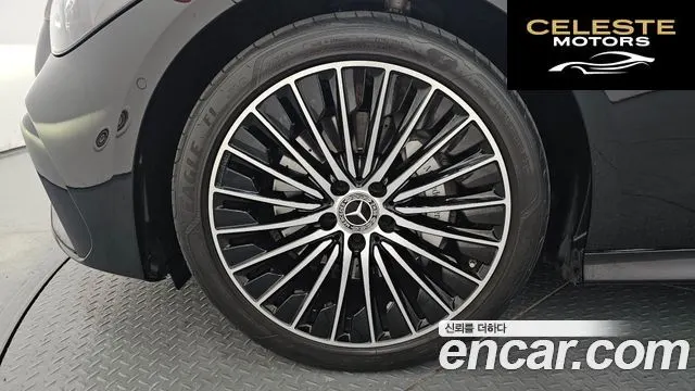 MERCEDES BENZ CLE-Classe C236 CLE200 Coupé 2024 — photo 4 sur 33