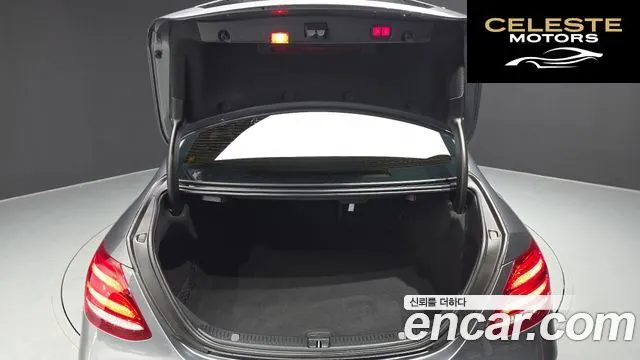 MERCEDES BENZ E-Classe W213 E300 Exclusive 2018 — photo 30 sur 31