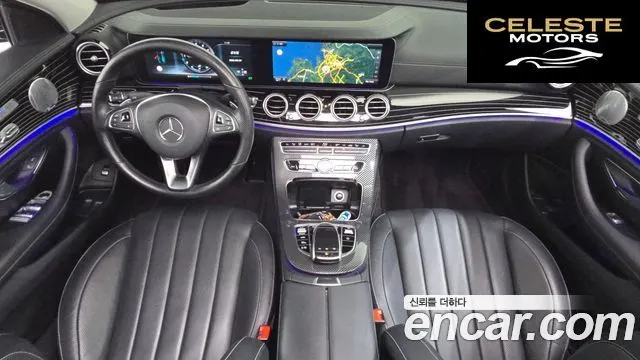 MERCEDES BENZ E-Classe W213 E400 4MATIC Exclusive 2017 — photo 10 sur 32