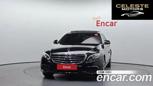 MERCEDES BENZ E-Classe W213 E400 4MATIC Exclusive 2017 — photo 3 sur 32