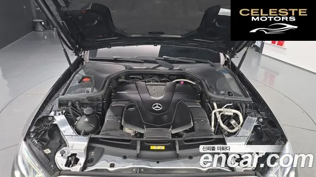 MERCEDES BENZ E-Classe W213 E400 4MATIC Exclusive 2017 — photo 6 sur 32