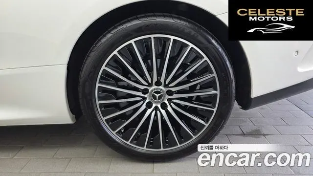MERCEDES BENZ CLE-Classe C236 CLE200 Coupé 2025 — photo 7 sur 34