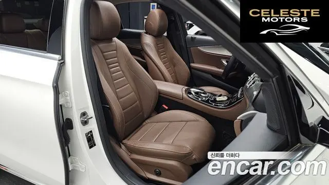 MERCEDES BENZ E-Classe W213 E300 Avantgarde 2019 — photo 12 sur 32