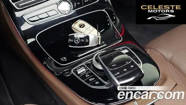 MERCEDES BENZ E-Classe W213 E300 Avantgarde 2019 — photo 22 sur 32