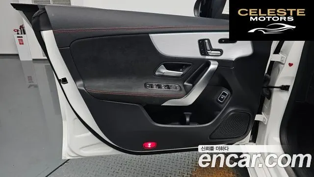 MERCEDES BENZ CLA-Classe C118 CLA250 4MATIC 2020 — photo 13 sur 30