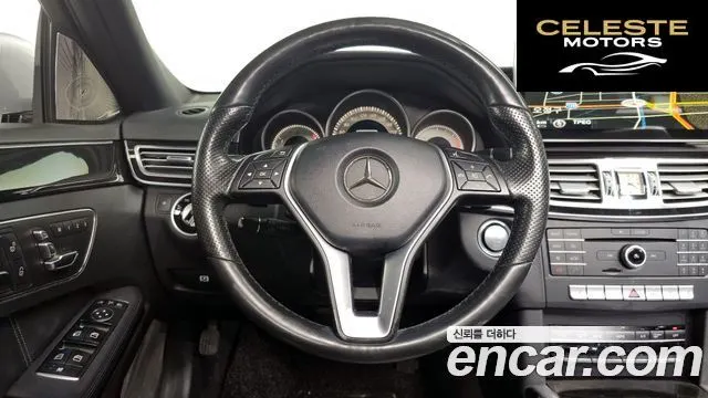 MERCEDES BENZ E-Classe W212 E250 4MATIC Avantgarde 2016 — photo 12 sur 20