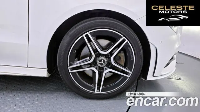 MERCEDES BENZ CLA-Classe C118 CLA250 4MATIC 2021 — photo 7 sur 30