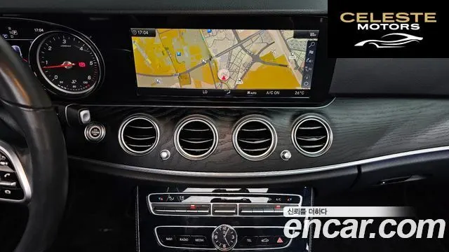 MERCEDES BENZ E-Classe W213 E220d Avantgarde 2019 — photo 17 sur 49