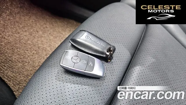 MERCEDES BENZ GLC-Classe X253 GLC220 d 4MATIC Coupé 2021 — photo 21 sur 31