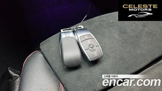 MERCEDES BENZ GLB-Classe X247 GLB250 4MATIC 2021 — photo 24 sur 31