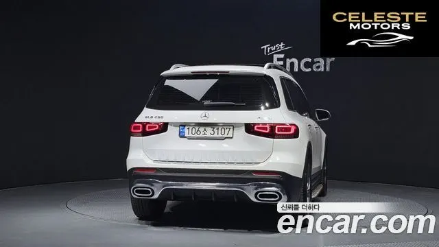 MERCEDES BENZ GLB-Classe X247 GLB250 4MATIC 2021 — photo 4 sur 31