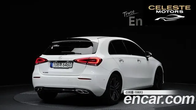 MERCEDES BENZ A-Classe W177 A220 Hatchback 2021 — photo 2 sur 31