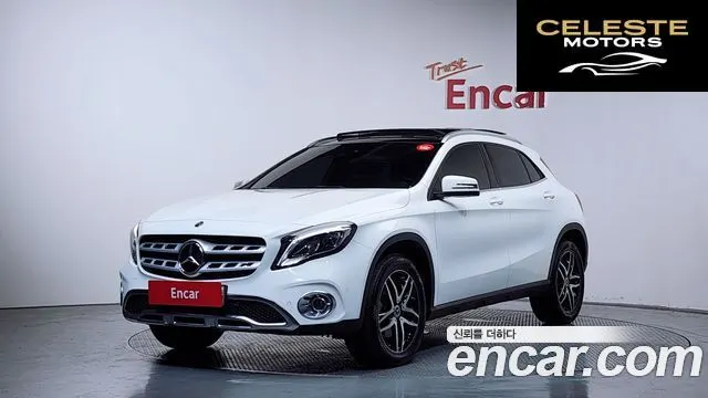 MERCEDES BENZ GLA-Classe X156 GLA220 Premium 2019 — photo 1 sur 34