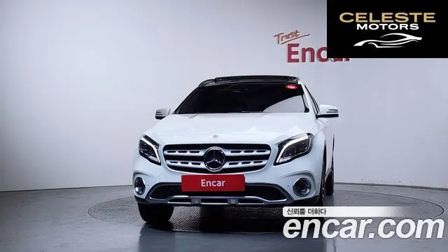 MERCEDES BENZ GLA-Classe X156 GLA220 Premium 2019 — photo 3 sur 34