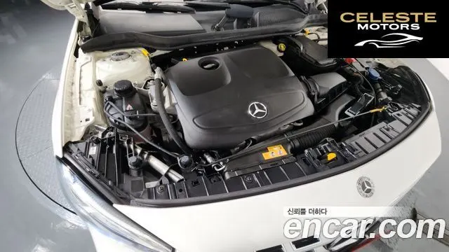 MERCEDES BENZ GLA-Classe X156 GLA220 Premium 2019 — photo 6 sur 34