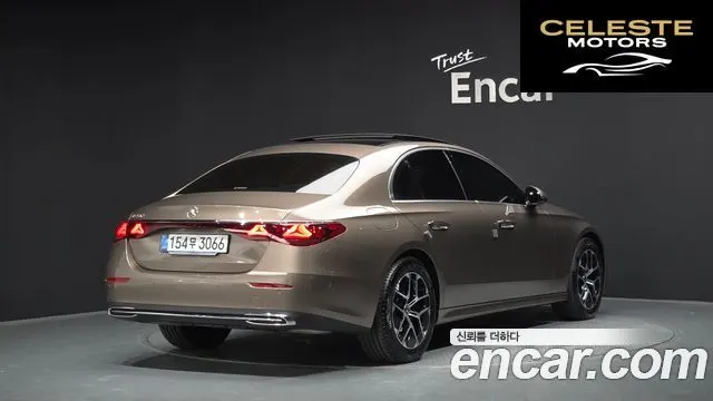 MERCEDES BENZ E-Classe W214 E200 Avantgarde 2025 — photo 2 sur 34