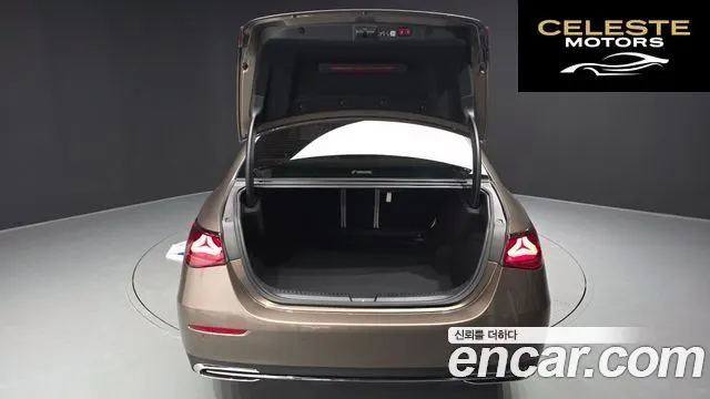 MERCEDES BENZ E-Classe W214 E200 Avantgarde 2025 — photo 34 sur 34
