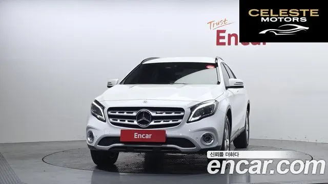 MERCEDES BENZ GLA-Classe X156 GLA220 2019 — photo 3 sur 26