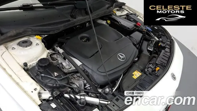 MERCEDES BENZ GLA-Classe X156 GLA220 2019 — photo 6 sur 26