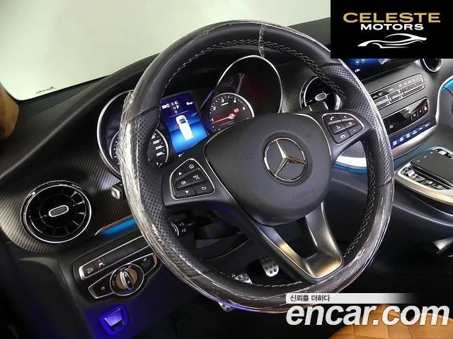 MERCEDES BENZ V-Classe V220 CDI 2023 — photo 10 sur 26