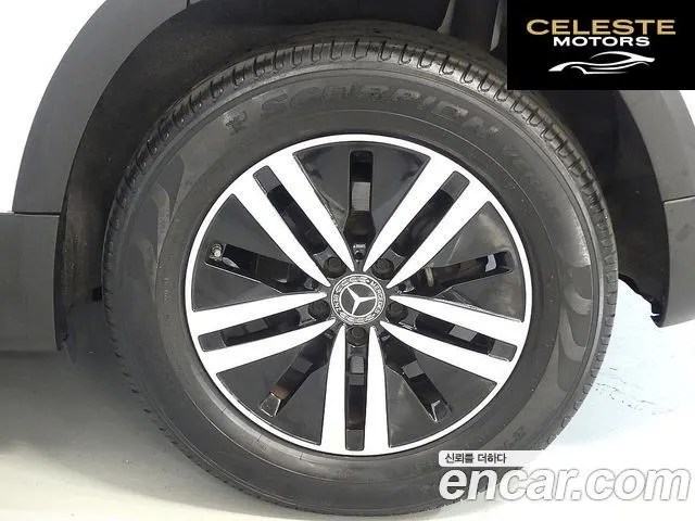 MERCEDES BENZ GLB-Classe X247 GLB200 d 2021 — photo 11 sur 26