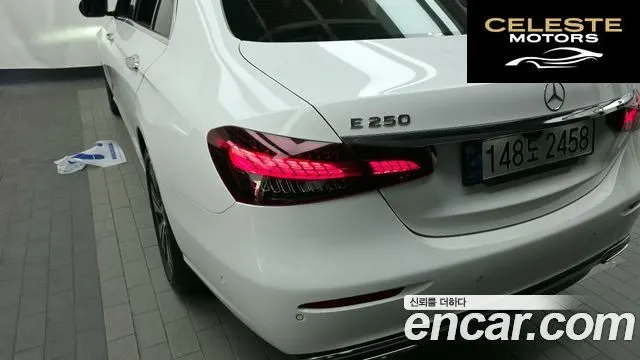 MERCEDES BENZ E-Classe W213 E250 Avantgarde 2021 — photo 9 sur 31