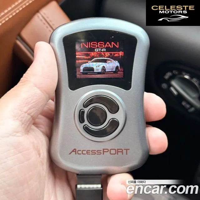 NISSAN GT-R 3.8 2008 — photo 14 sur 26
