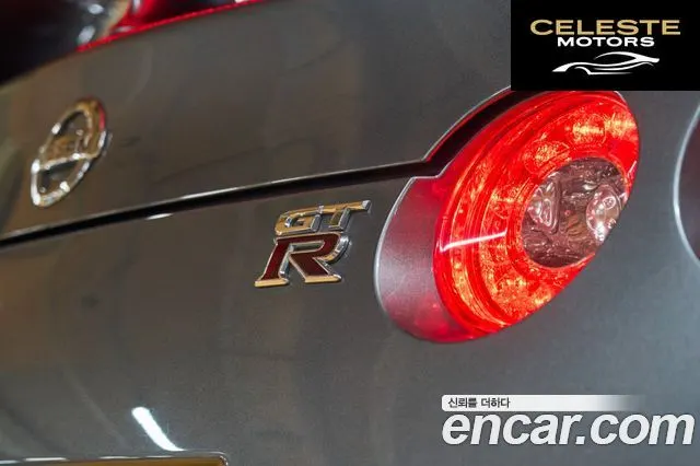NISSAN GT-R 3.8 2008 — photo 20 sur 26