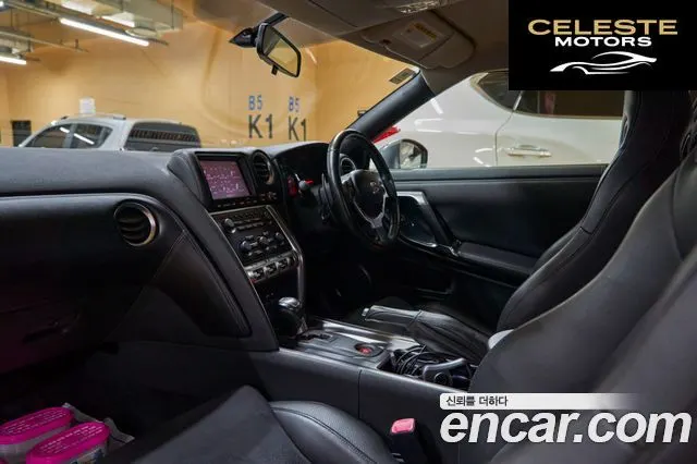 NISSAN GT-R 3.8 2008 — photo 7 sur 26