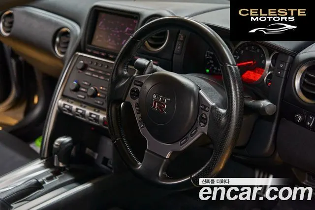 NISSAN GT-R 3.8 2008 — photo 9 sur 26
