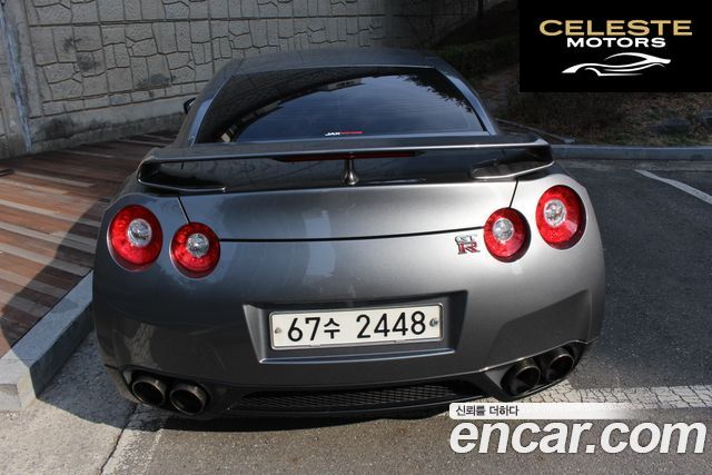 NISSAN GT-R 3.8 2010 — photo 2 sur 11