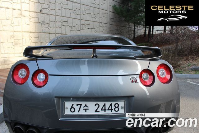 NISSAN GT-R 3.8 2010 — photo 4 sur 11