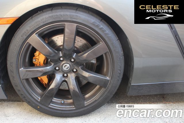 NISSAN GT-R 3.8 2010 — photo 5 sur 11
