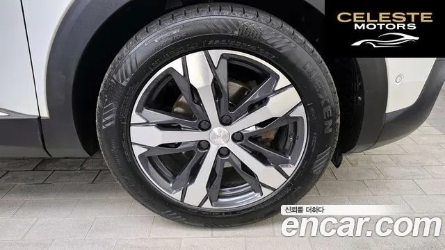 PEUGEOT 5008 21.5 BlueHDi 2019 — photo 5 sur 20