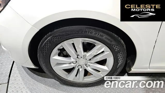 PEUGEOT 308 22.0 BlueHDi 2015 — photo 5 sur 20