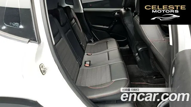 PEUGEOT 2008 1.5 BlueHDi GT Line 2019 — photo 12 sur 20