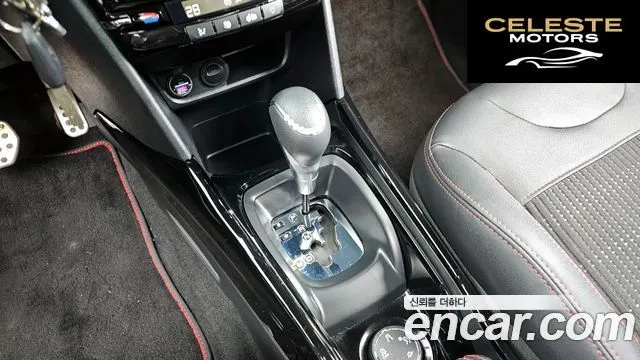 PEUGEOT 2008 1.5 BlueHDi GT Line 2019 — photo 9 sur 20