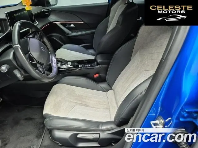 PEUGEOT e-2008 2EV GT Line 2021 — photo 11 sur 25