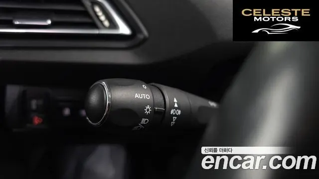 PEUGEOT 308 21.6 BlueHDi 2015 — photo 18 sur 20