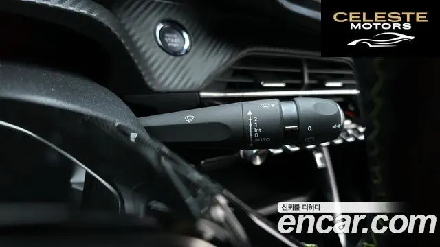 PEUGEOT e-208 2GT 2022 — photo 18 sur 20