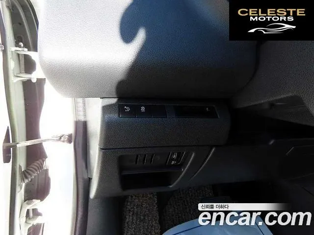PEUGEOT 3008 2.0 HDi 2014 — photo 13 sur 26
