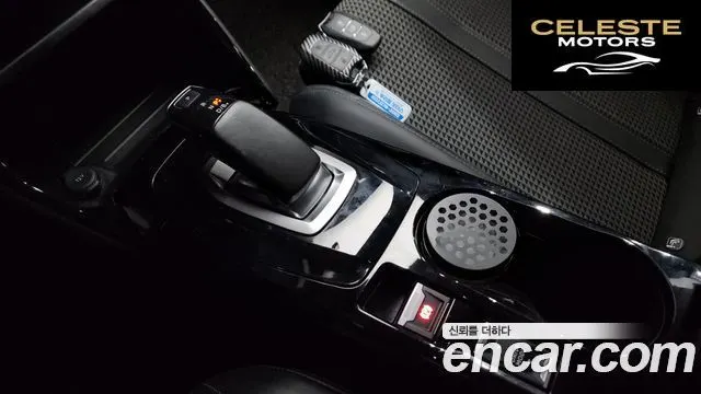 PEUGEOT e-2008 2EV GT 2021 — photo 9 sur 20