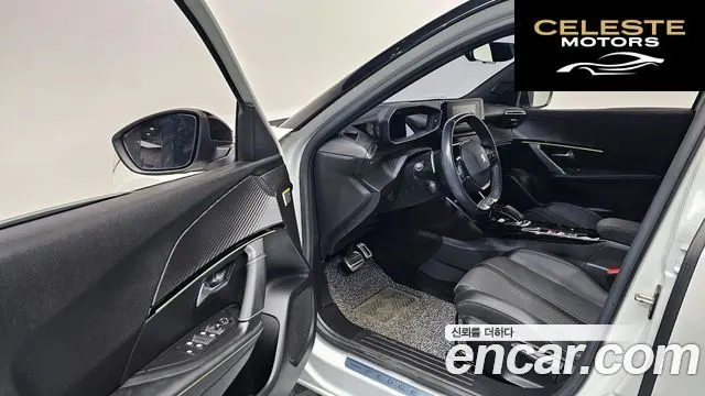 PEUGEOT 2008 21.5 BlueHDi GT Line 2021 — photo 11 sur 20
