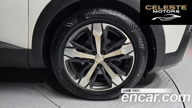 PEUGEOT 5008 21.6 BlueHDi 2018 — photo 5 sur 20