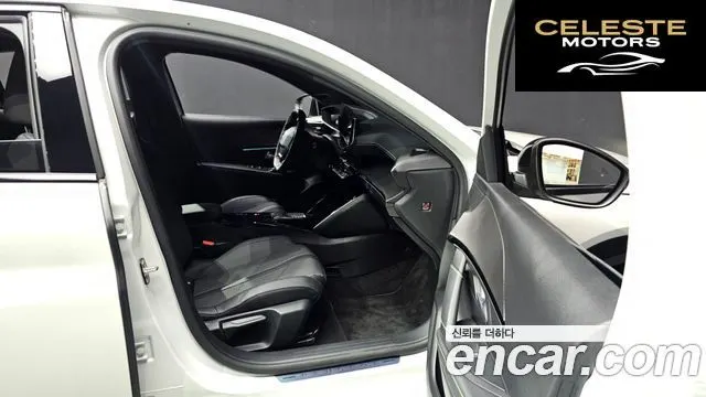 PEUGEOT e-208 2GT 2022 — photo 11 sur 20